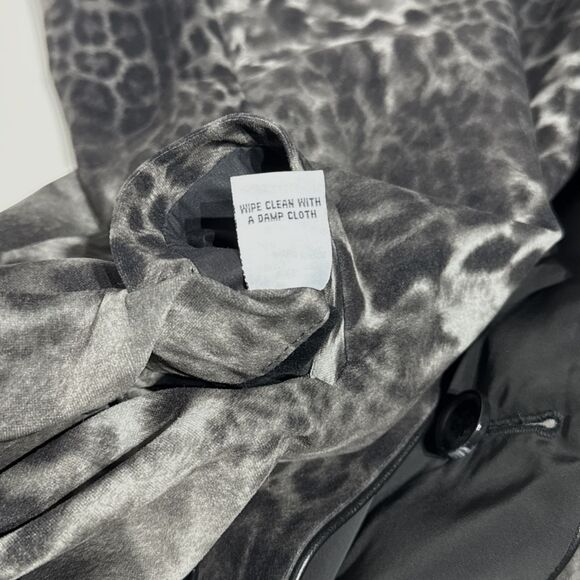 Jane Post Reversible Rain Coat Jacket Black Gray Leopard Print Women’s Size XL - Picture 13 of 16